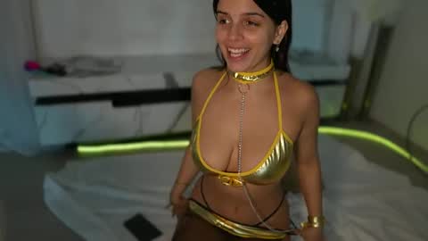 Snapshot of lilbeccaxo chatting on 10.09.25 Rebecca online show from 10.09.25