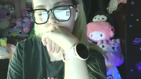 emily ryanson online show from 02.11.25