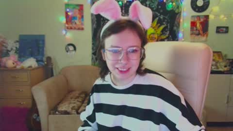 Lil online show from 01.04.25