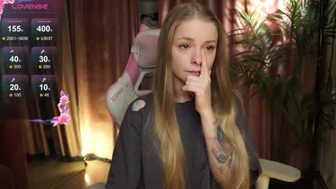 Lili online show from 10.30.25