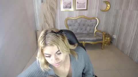 Snapshot of lili_conor_s chatting on 02.20.25 Lili online show from 02.20.25