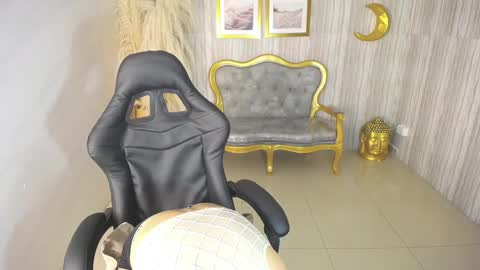 Snapshot of lili_conor_s chatting on 03.12.25 Lili online show from 03.12.25