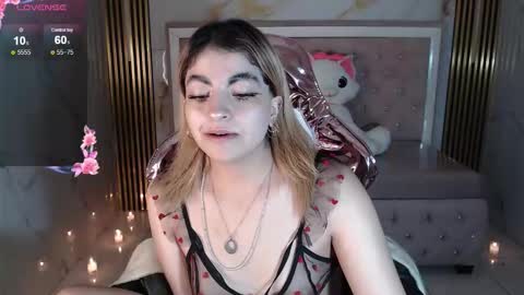 Snapshot of lili_conor_s chatting on 09.16.25 Lili online show from 09.16.25