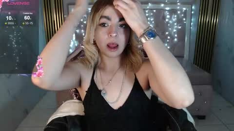 Snapshot of lili_conor_s chatting on 09.26.25 Lili online show from 09.26.25