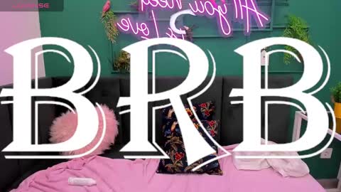 Snapshot of lili_flowerr chatting on 02.10.25 Lilli follow me kiss online show from 02.10.25