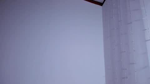 Lili online show from 10.17.25