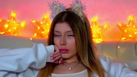 Mia online show from 12.29.24