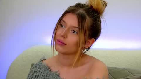 Mia online show from 03.03.25