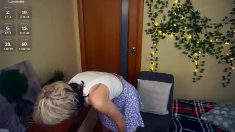 Lilian online show from 09.13.25