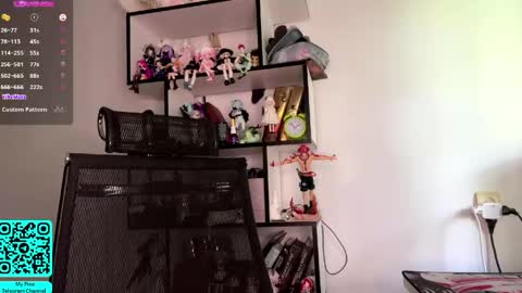 Lilian online show from 05.17.26