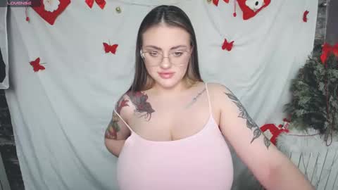 Snapshot of liliaterenzi_ chatting on 01.04.25 Lilia online show from 01.04.25