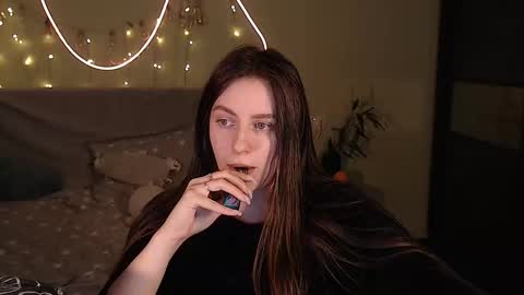 Lilu online show from 10.20.25