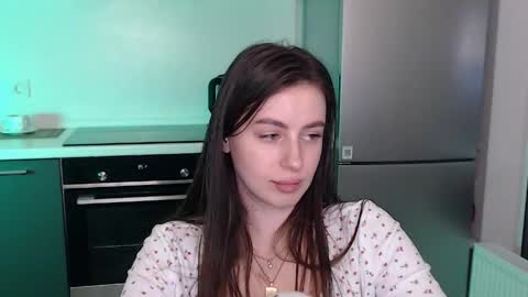Snapshot of liliatlu chatting on 04.21.26 Lilu online show from 04.21.26