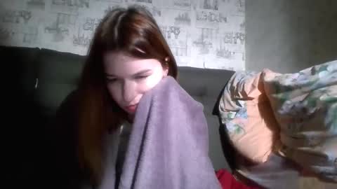 liliawoolf online show from 10.23.25