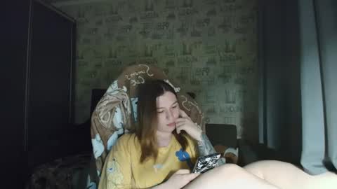 liliawoolf online show from 04.04.26