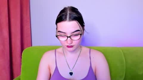 Snapshot of lilibethxx chatting on 12.20.24 lilibethxx online show from 12.20.24