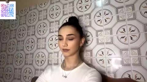 Lina online show from 12.02.25