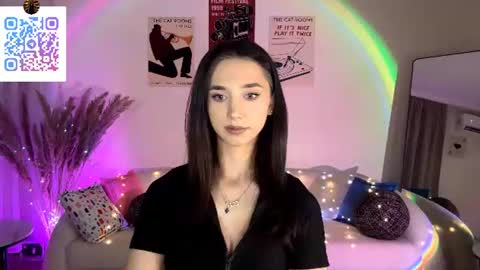 Snapshot of lilihalvorsen chatting on 07.17.26 Lina online show from 07.17.26