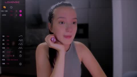             ...  online show from 10.04.25