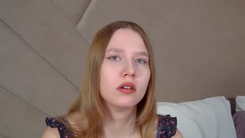 LiliLinn online show from 07.18.26