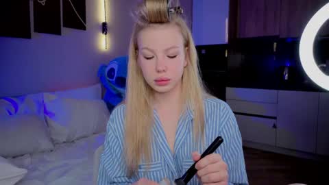 Snapshot of lililok101 chatting on 04.07.26 lililok101 online show from 04.07.26