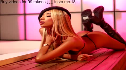 Lili  online show from 01.06.25