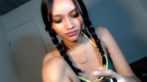 Chloe online show from 02.19.26