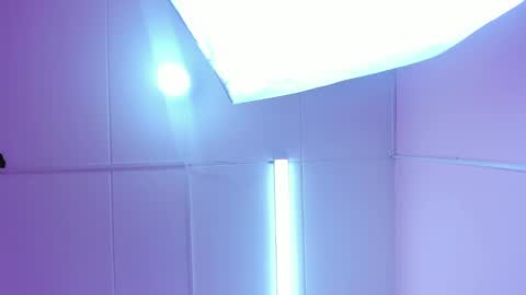 lilith cooper20 online show from 12.12.24