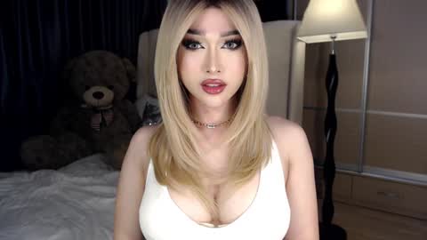 Snapshot of lilith_mazikeen69 chatting on 01.15.25 QUEEN LILITH BORBON online show from 01.15.25