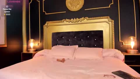 Snapshot of lilith_naugthy chatting on 03.11.26 Lilith online show from 03.11.26