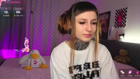 lilith_poison online show from 10.29.25