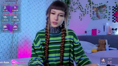Snapshot of lilith_poison chatting on 05.28.26 lilith_poison online show from 05.28.26