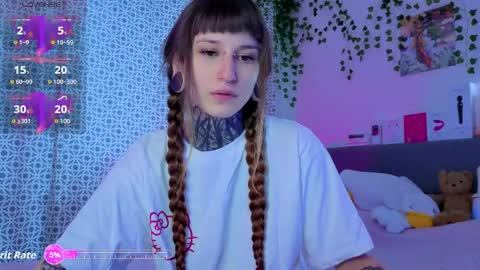 Snapshot of lilith_poison chatting on 06.06.26 lilith_poison online show from 06.06.26