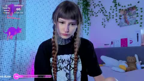 Snapshot of lilith_poison chatting on 06.07.26 lilith_poison online show from 06.07.26
