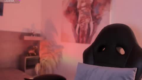 lilith_sage_ online show from 02.19.25