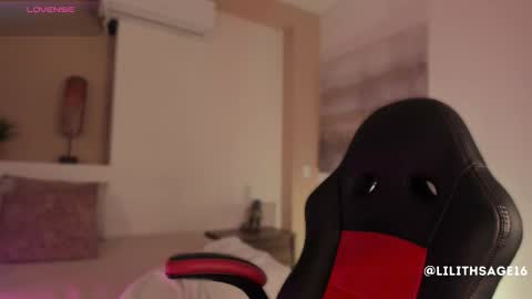 lilith_sage_ online show from 11.17.25