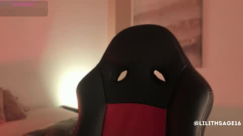 lilith_sage_ online show from 11.22.25