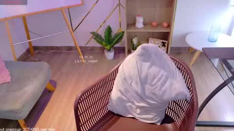 LILITH 200 LIKES   Thursday Clown Costume M online show from 11.20.25