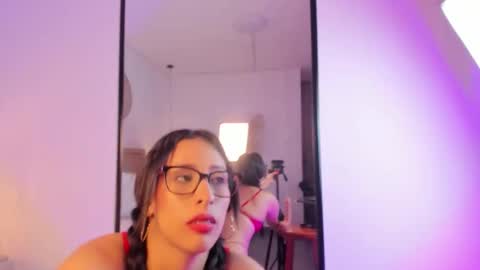 L I L I  online show from 02.27.26