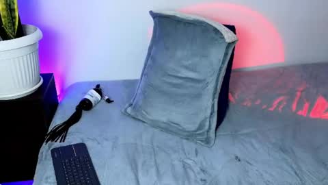 Snapshot of lilithandjacob chatting on 02.14.25 online show from 02.14.25