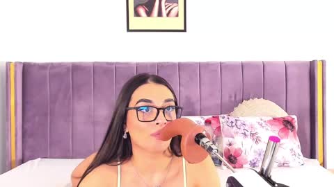 Lily online show from 02.26.25