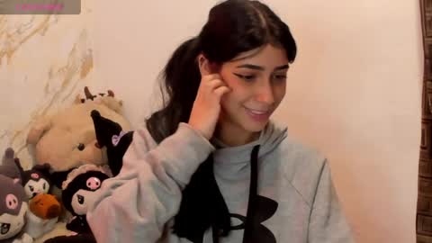 Snapshot of lilithcollins chatting on 05.26.26 LILIKTH online show from 05.26.26