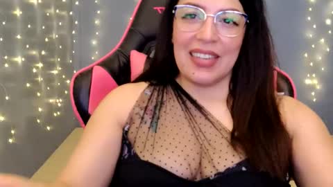 Snapshot of lilithexes chatting on 04.06.26 Lilith Hexes online show from 04.06.26