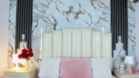 Lilith  online show from 02.25.25