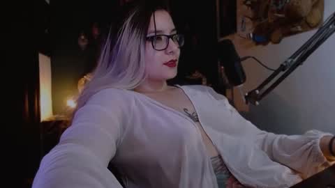 lilithmystic01 online show from 02.24.25