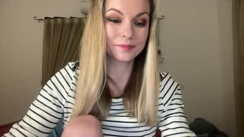 Snapshot of lilithnewdawn chatting on 02.26.26 lilithnewdawn online show from 02.26.26