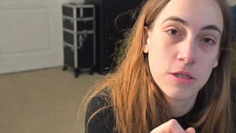 Snapshot of lilithoftrees chatting on 12.27.24 L online show from 12.27.24