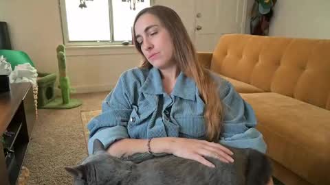 Snapshot of lilithoftrees chatting on 09.15.25 L online show from 09.15.25