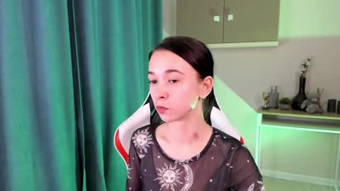 lilithstrangfor online show from 12.16.24