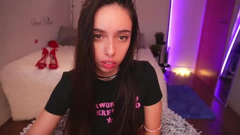 Lill Dayna online show from 10.06.25